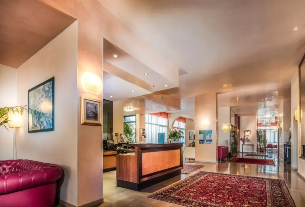 Lobby hotelu Royal (Bibione)