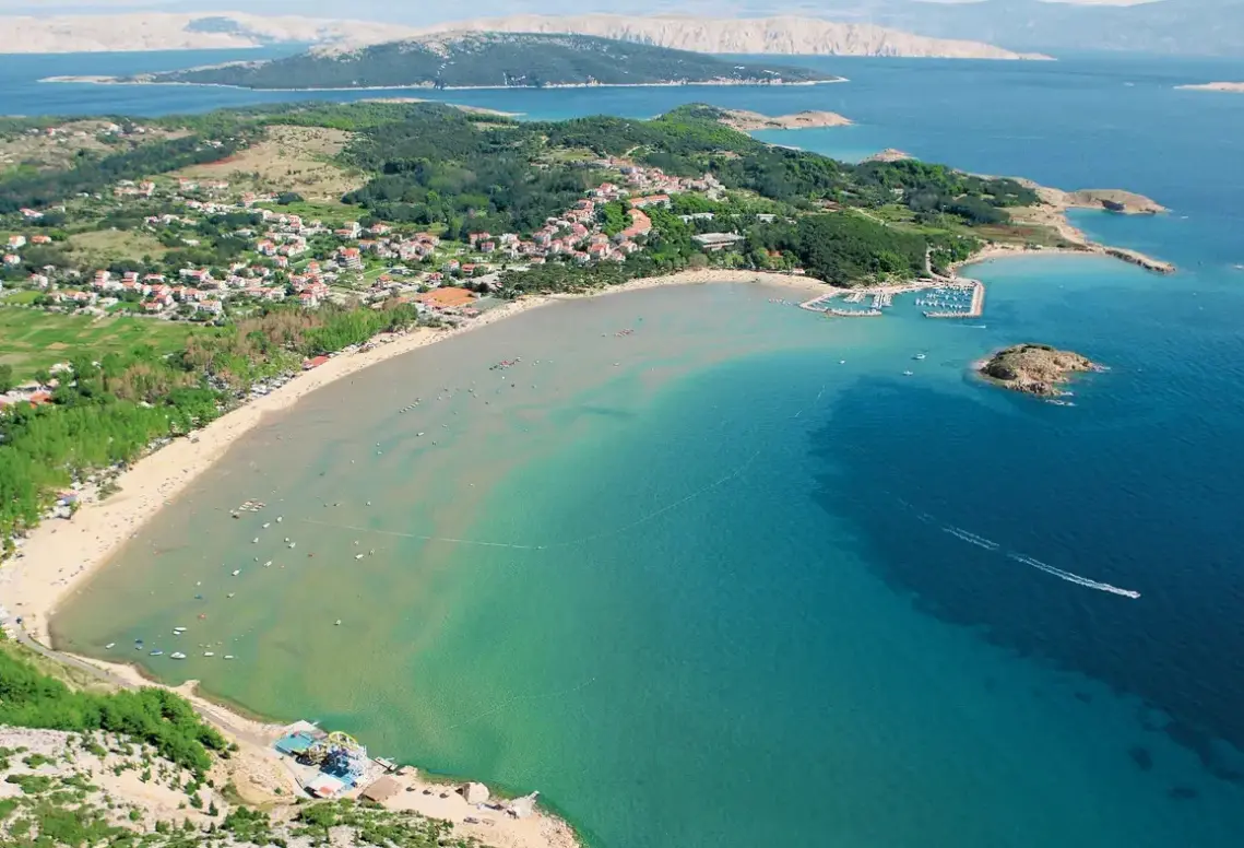 Plaża przy hotelu San Marino Sunny Resort - Plaza Family