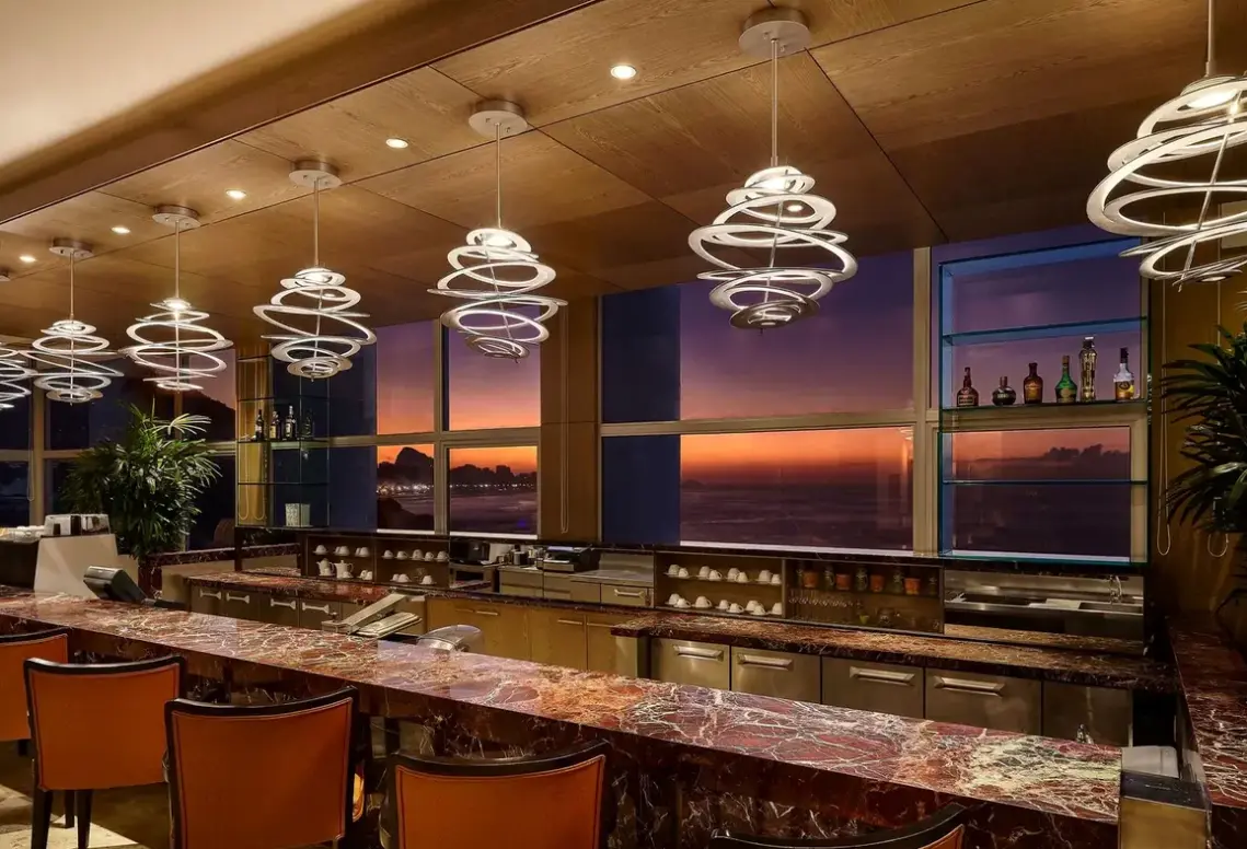 Restauracja i jedzenie w hotelu Sheraton Grand Rio & Resort