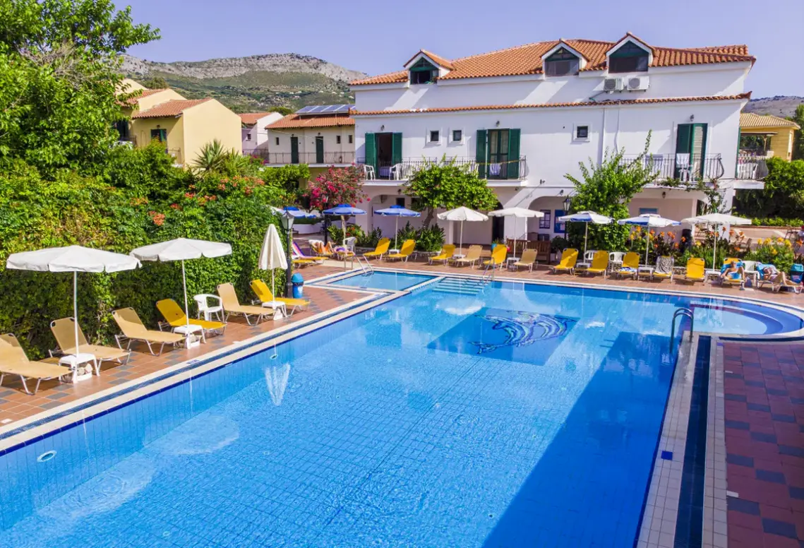 Hotel Tara Beach