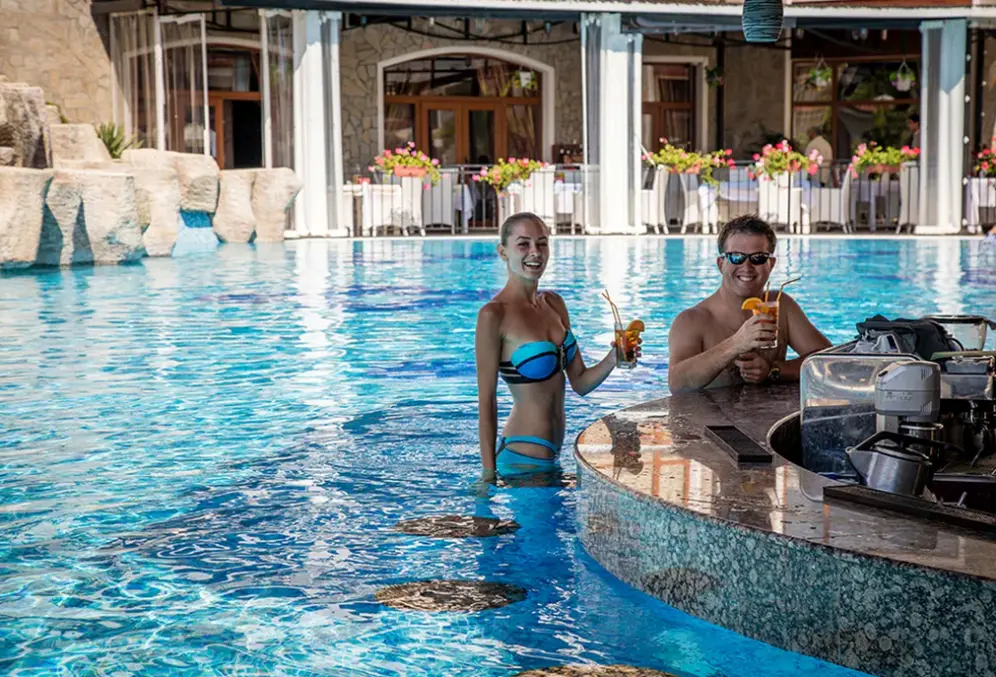 Basen w hotelu The Vineyards Spa