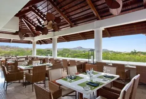 Restauracja i jedzenie w hotelu The Westin Reserva Conchal
