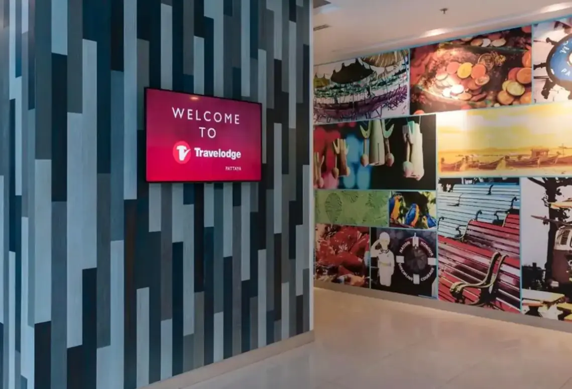 Lobby hotelu Travelodge Pattaya