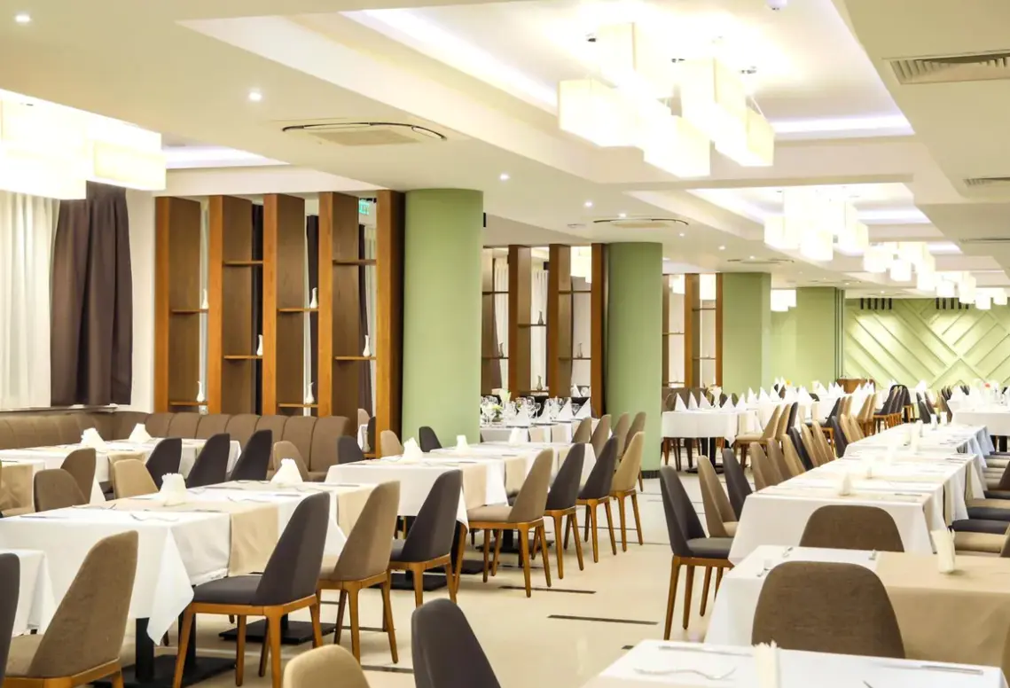 Restauracja i jedzenie w hotelu Unique Resort & SPA