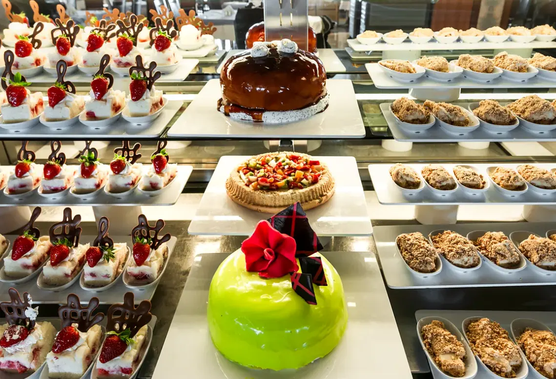 Restauracja i jedzenie w hotelu Utopia World
