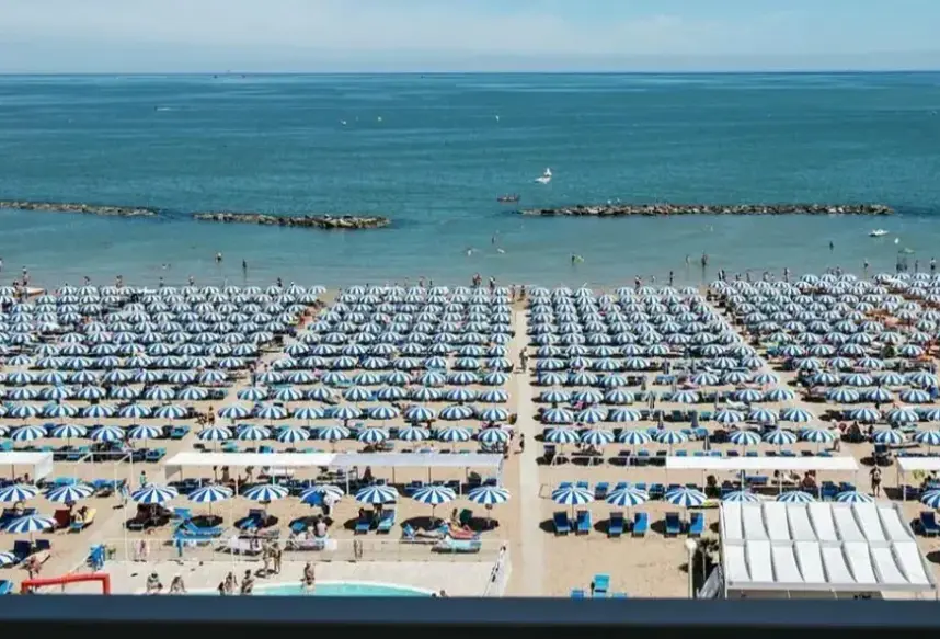 Plaża przy hotelu Victoria Palace (Cattolica)