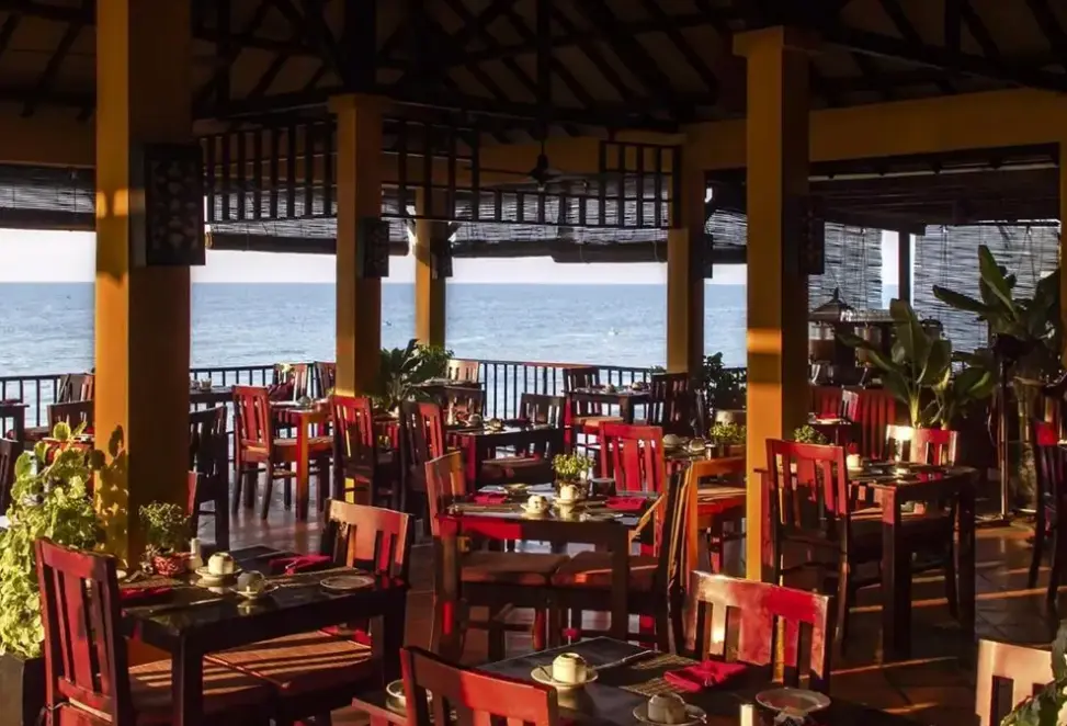 Restauracja i jedzenie w hotelu Victoria Resort (Phan Thiet)