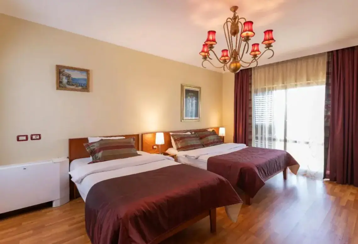 Pokój w hotelu Vila Arber
