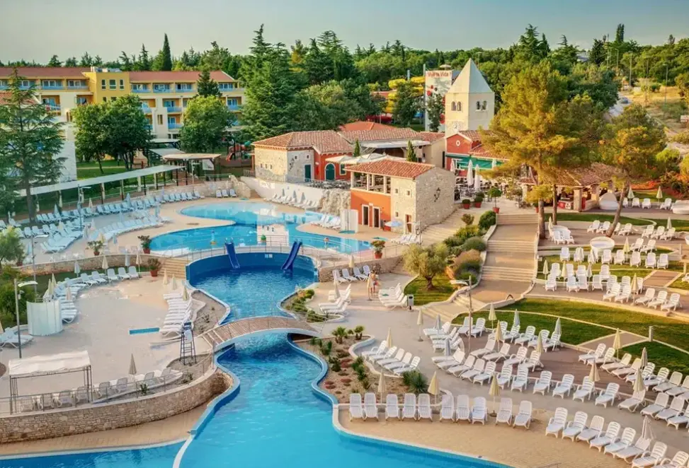 Basen w hotelu Village Sol Garden Istra