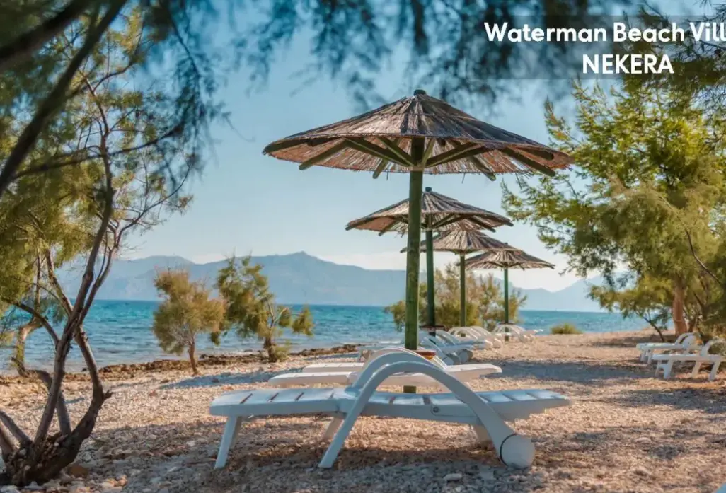 Plaża przy hotelu Waterman Beach Village