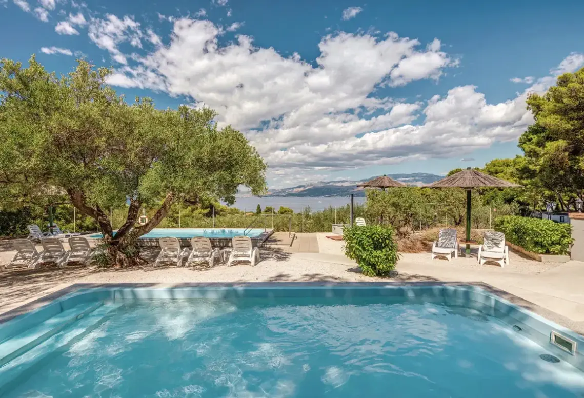 Hotel Waterman Beach Village w Chorwacja (Wyspa Brac) - oferta last minute