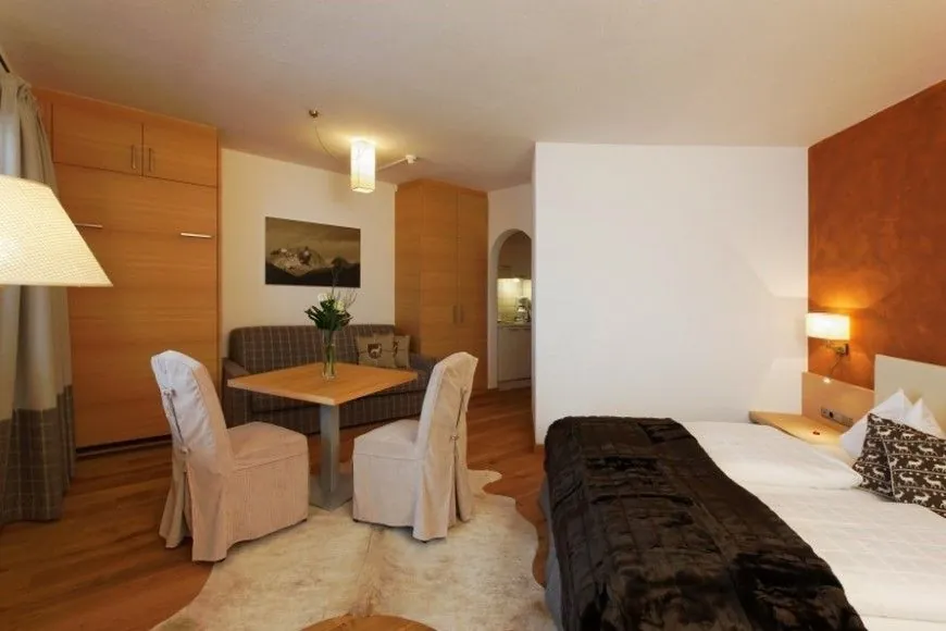 Hotel Alpinum