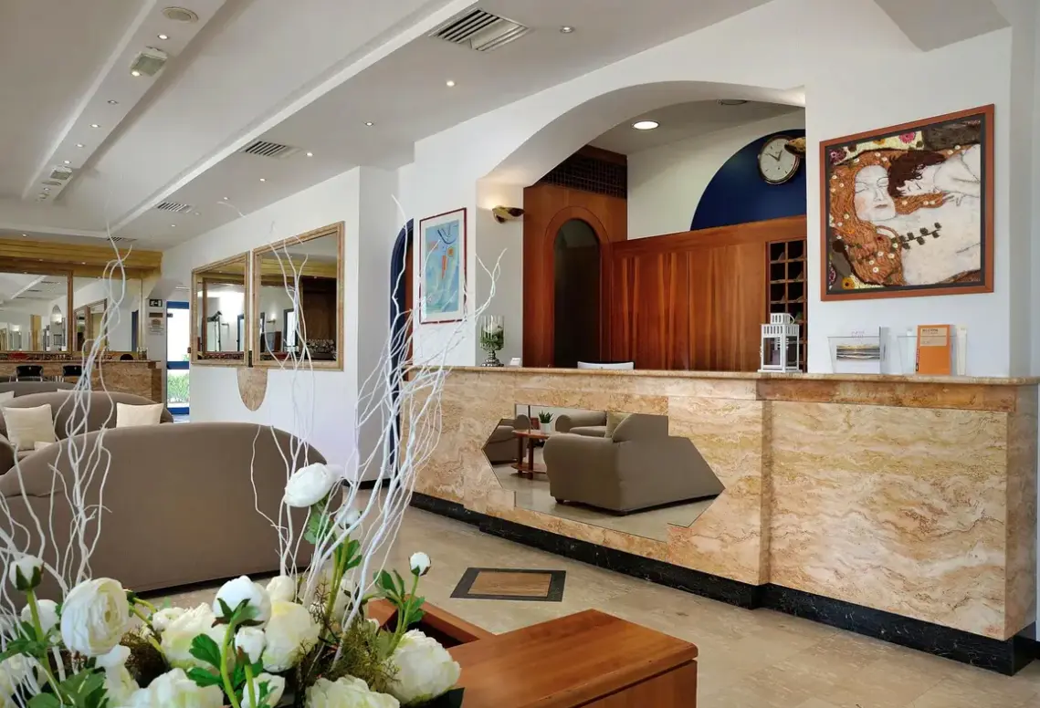 Lobby hotelu Ascot (Rimini)