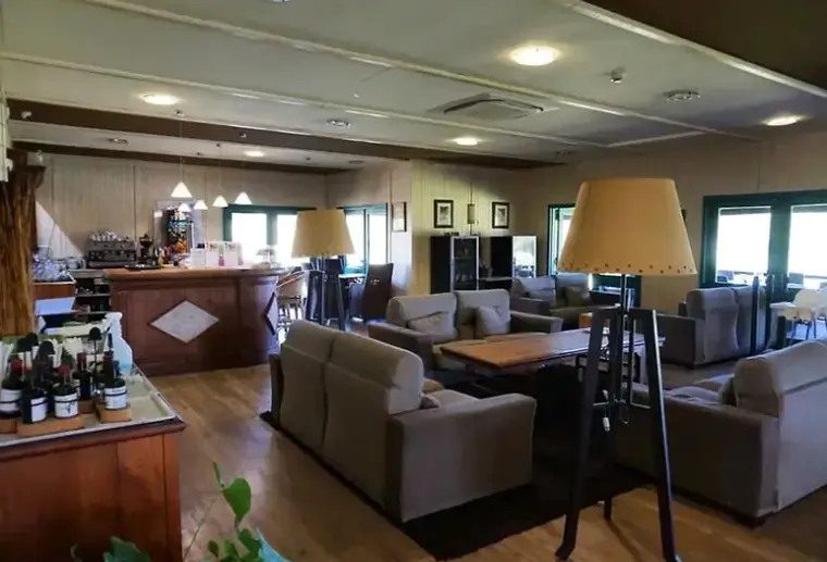 Restauracja i jedzenie w hotelu Balaia Golf Village