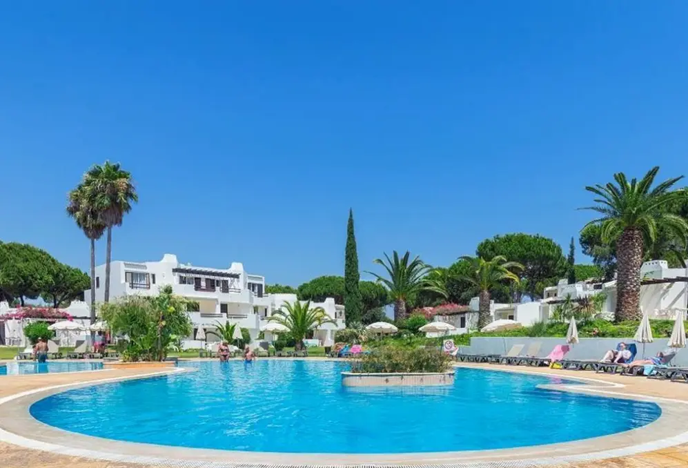 Basen w hotelu Balaia Golf Village