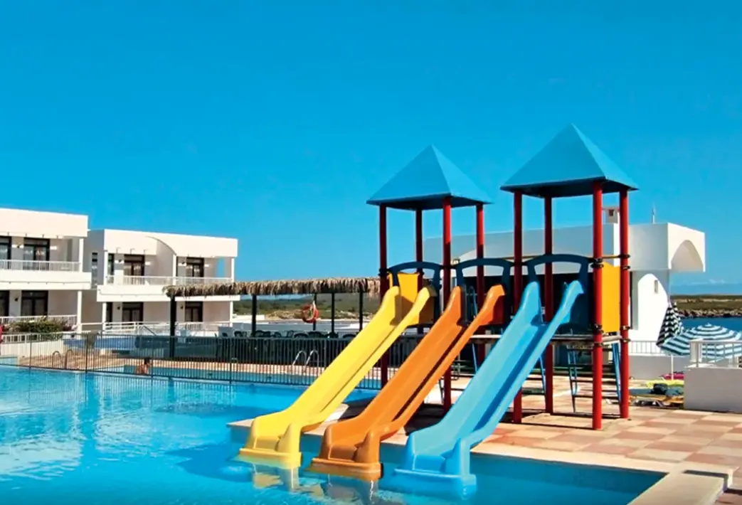 Beach Club (Menorca)