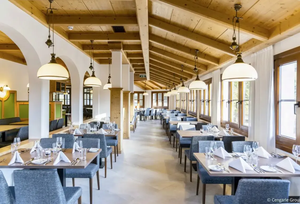 Restauracja i jedzenie w hotelu Bergresort Gerlitzen