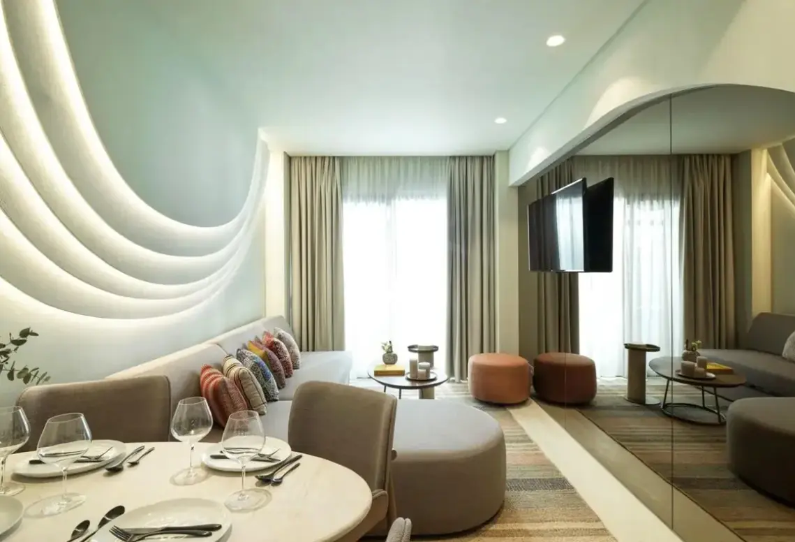 Hotel Brown Isla Corinthia
