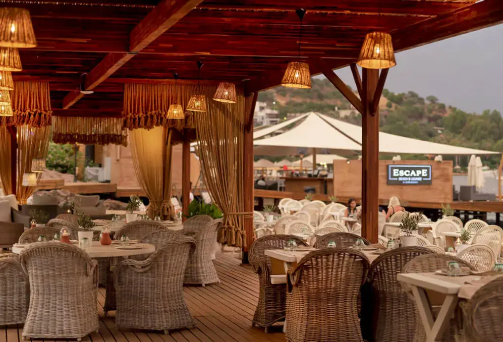 Restauracja i jedzenie w hotelu Cape Bodrum Luxury Beach
