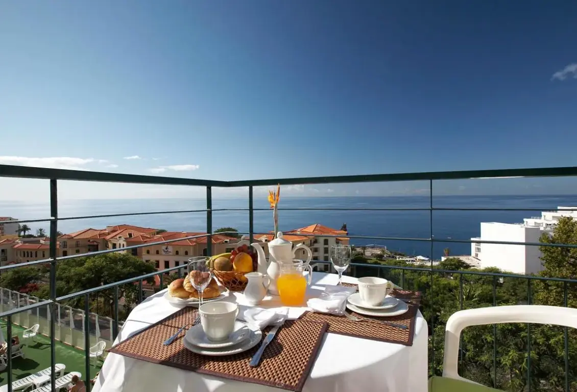 Widok z hotelu Dorisol Florasol
