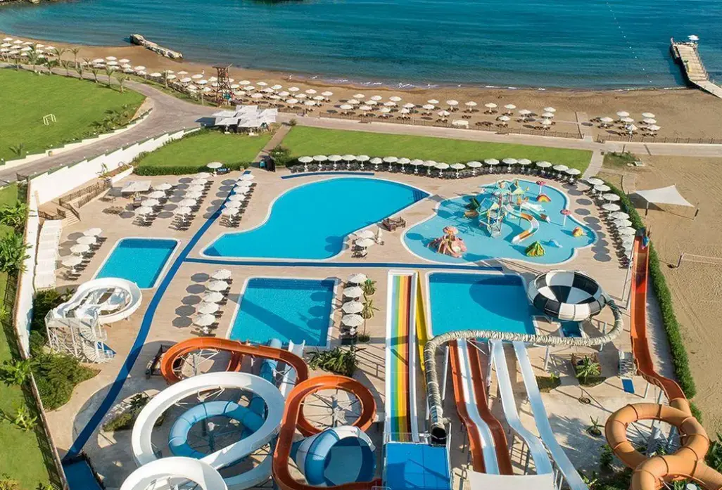 Hotel Elexus Resort