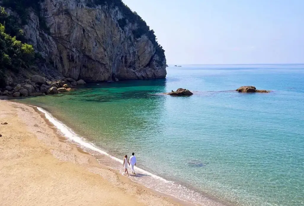 Plaża przy hotelu Ella Alkyna