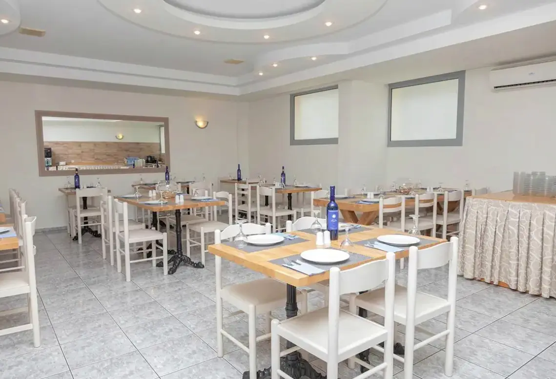 Restauracja i jedzenie w hotelu Hersonissos Central (ex.Dimico)