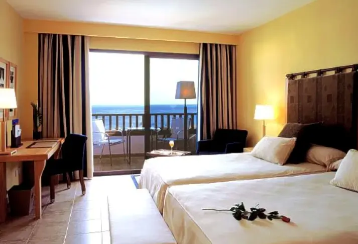 Pokój w hotelu Hesperia Lanzarote