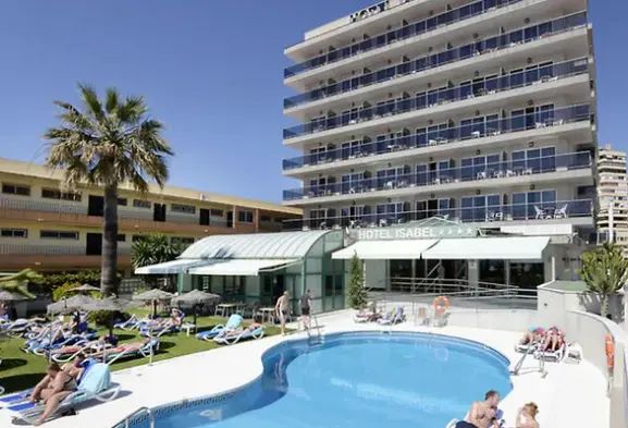Basen w hotelu Isabel (Torremolinos)