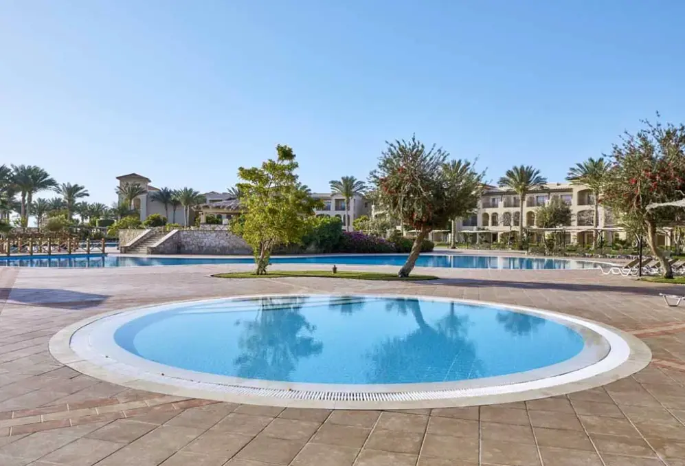 Basen w hotelu Jaz Mirabel Beach Resort