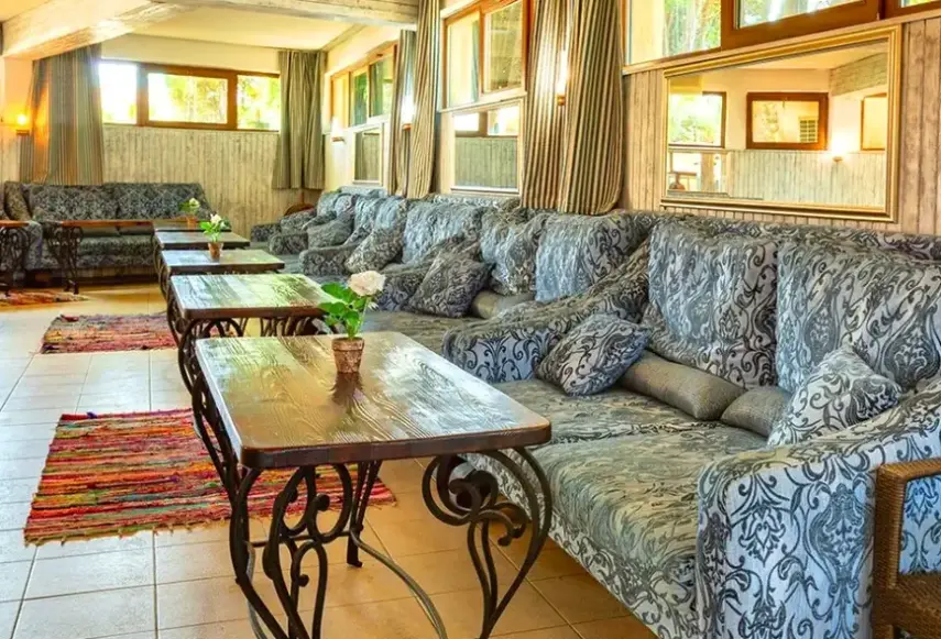 Lobby hotelu Julia (Sveti Vlas)