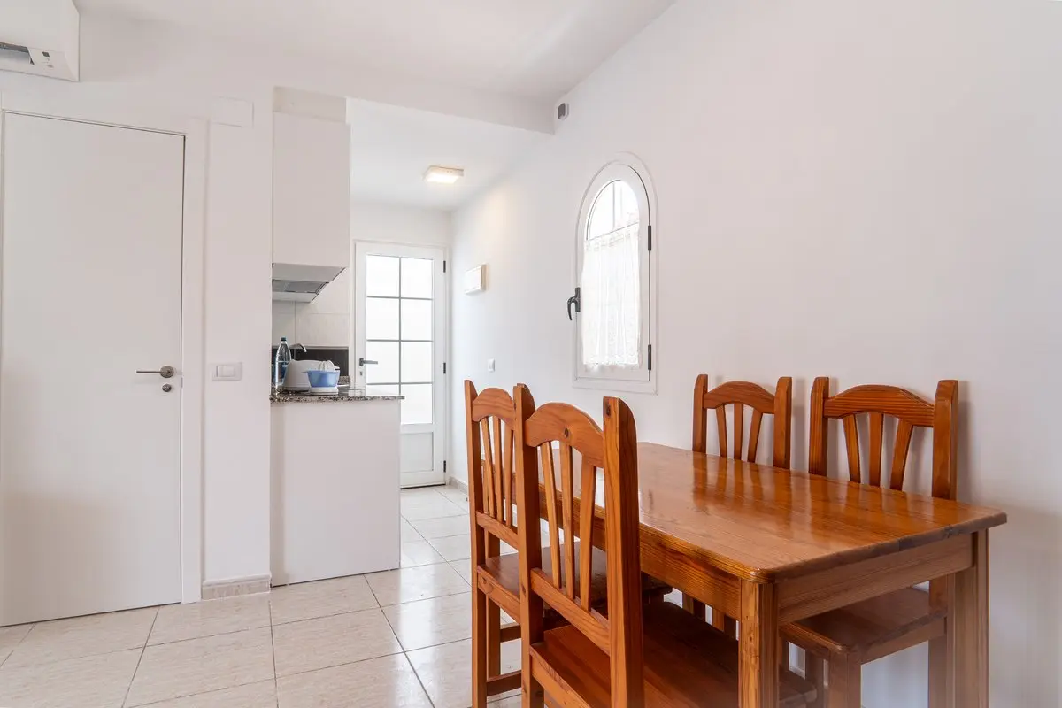 Restauracja i jedzenie w hotelu Las Casitas De Corralejo