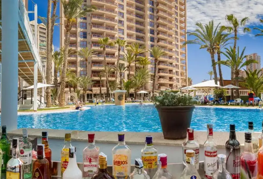 Basen w hotelu Magic Tropical Splash (ex. Magic Monika Holidays)