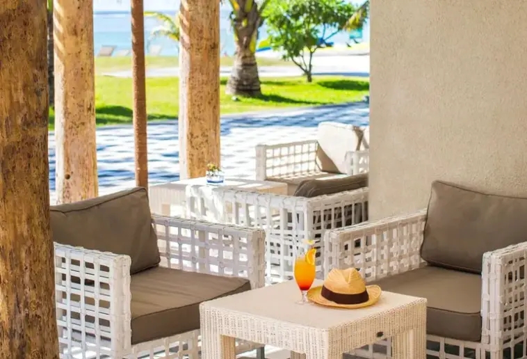 Plaża przy hotelu Maritim Crystal Beach