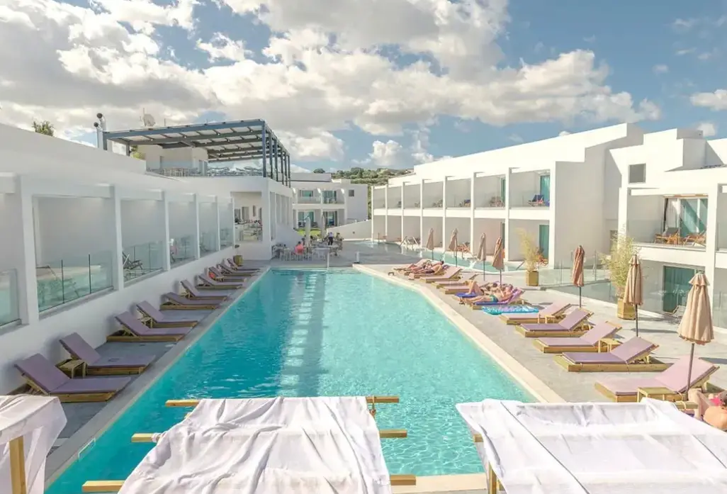 Hotel Mirage Bleu Resort
