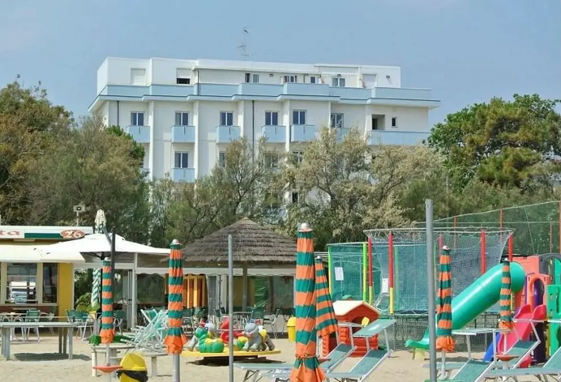 Hotel Mirage (Lido di Classe)
