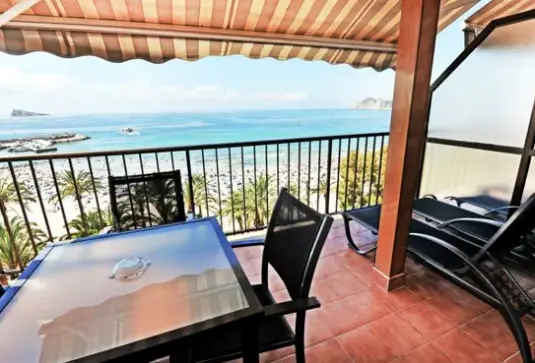 Widok z hotelu Montemar (Benidorm)