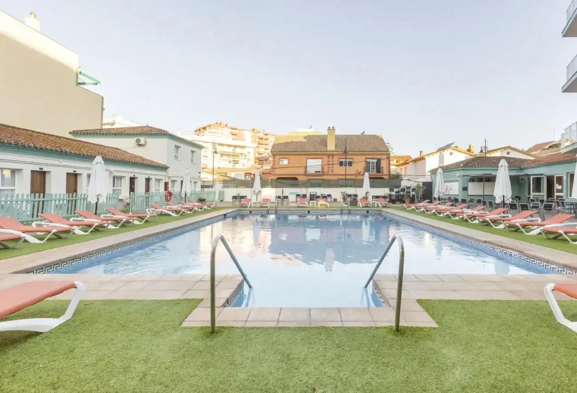 Basen w hotelu Moon Dreams Fuengirola
