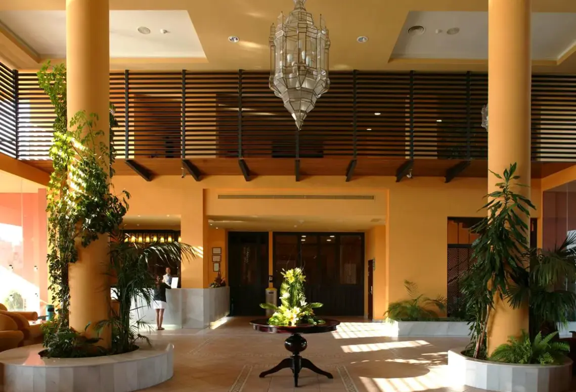 Lobby hotelu Myramar Fuengirola