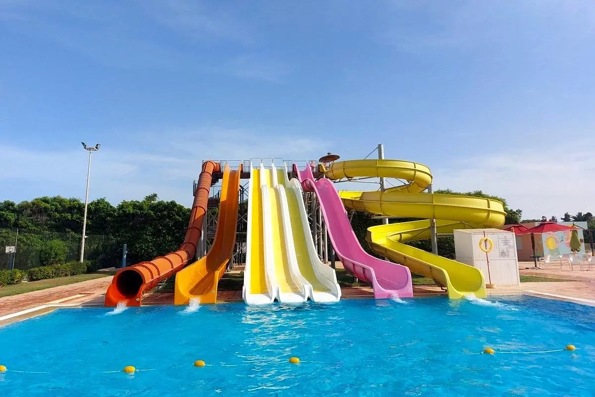 Basen w hotelu Nour Palace Thalassa & Resort