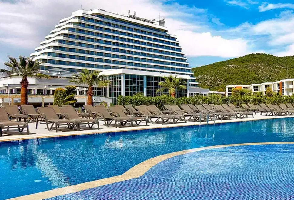 Basen w hotelu Palm Wings Ephesus