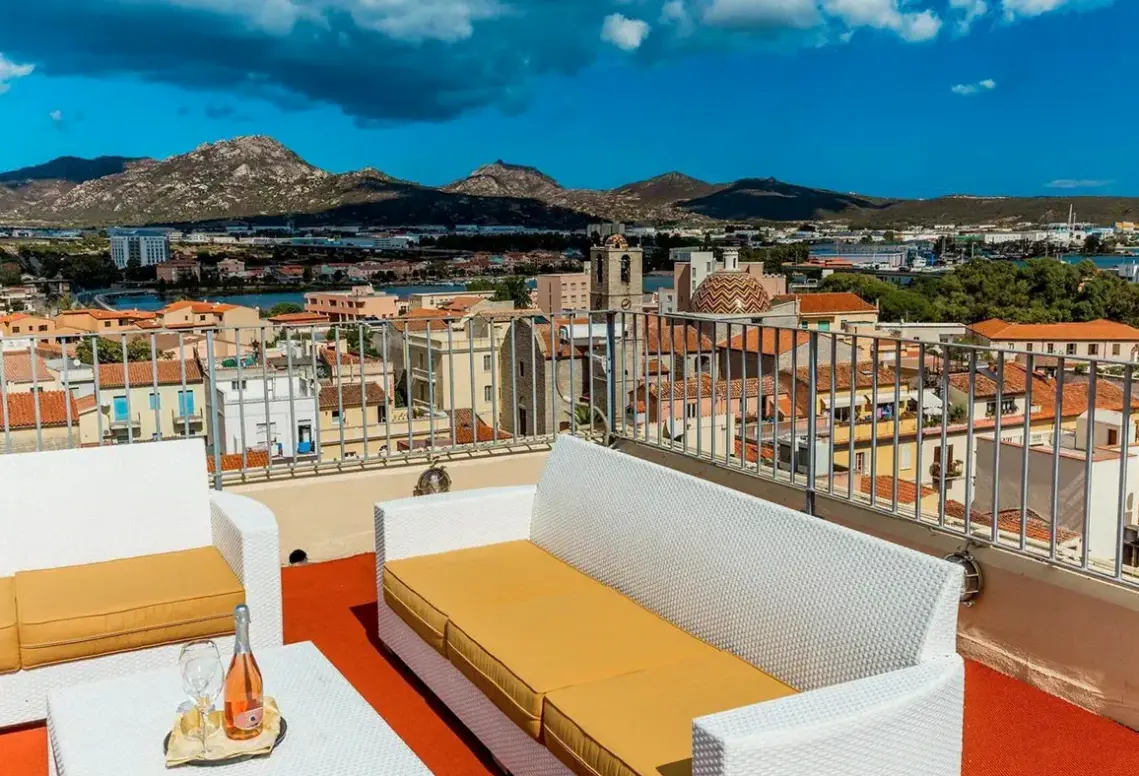 Widok z hotelu Panorama (Olbia)