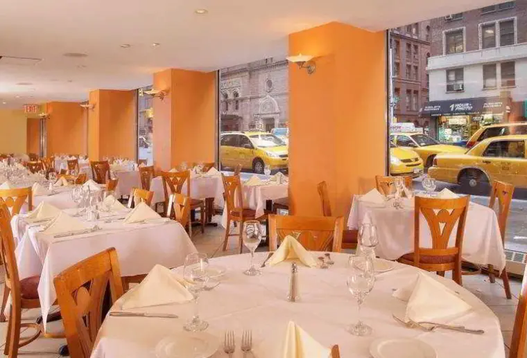 Restauracja i jedzenie w hotelu Park Central