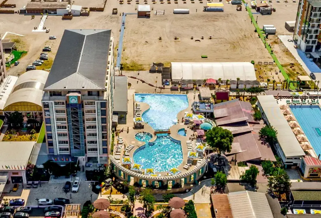Obiekt hotelu Phoenicia Holiday Resort