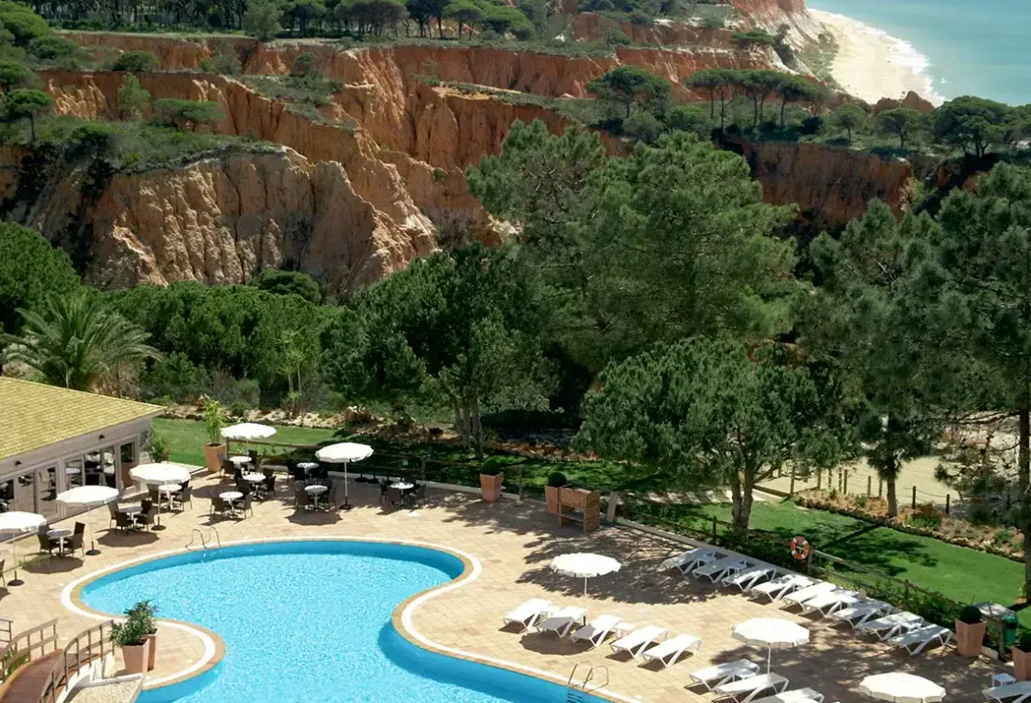 Basen w hotelu PortoBay Falesia (Algarve)