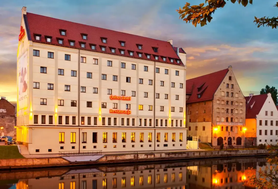 Hotel Qubus (Gdańsk)