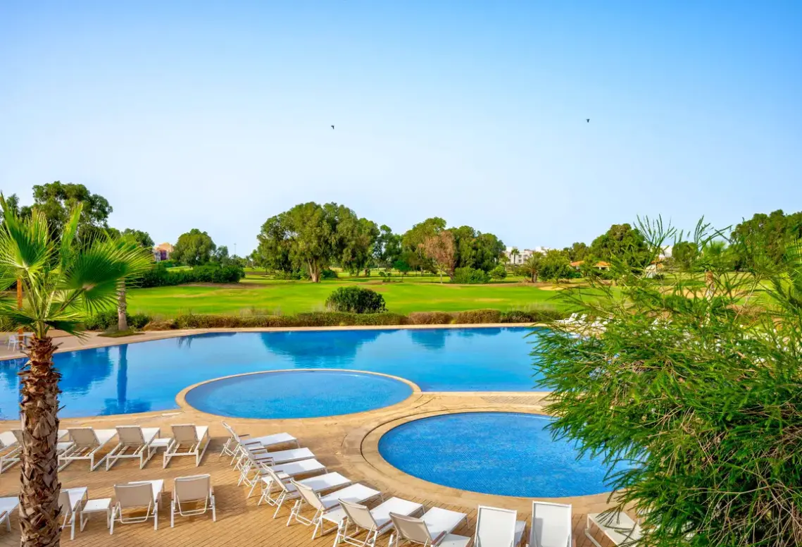 Basen w hotelu Radisson Blu Resort Saidia Garden