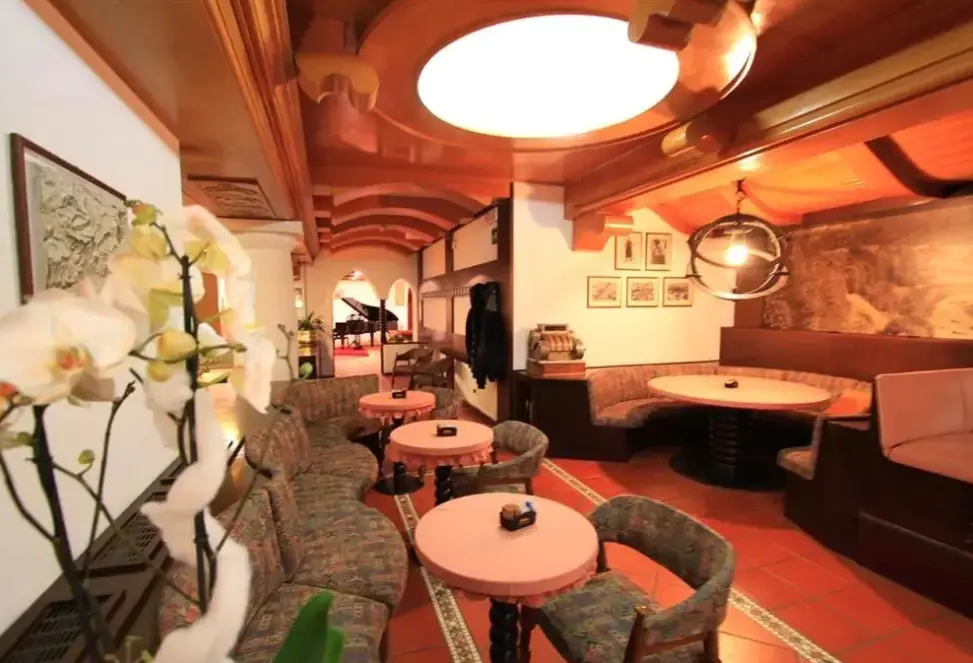 Lobby hotelu Regina Delle Dolomiti