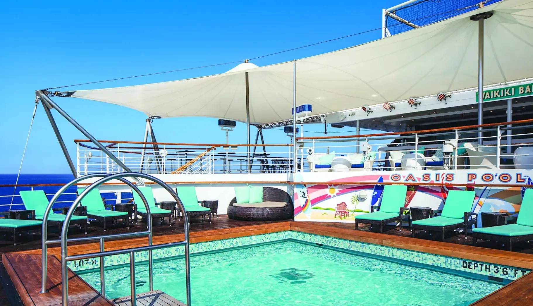Basen w hotelu Rejs Hawaje z Honolulu - Ncl Pride of America