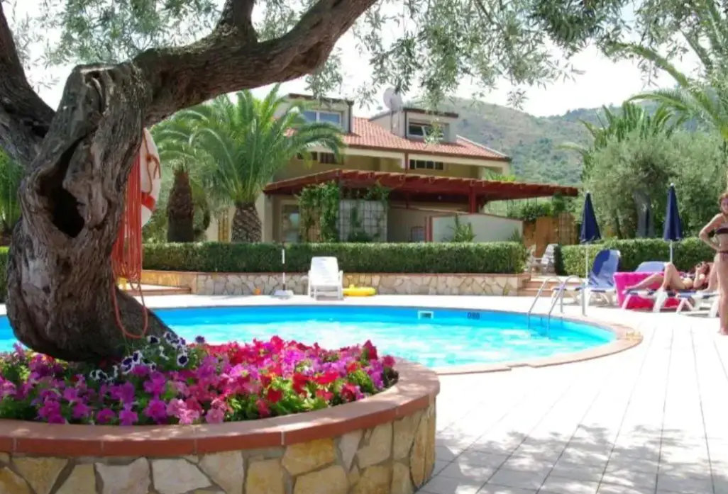 Hotel Residence Fontana Barone